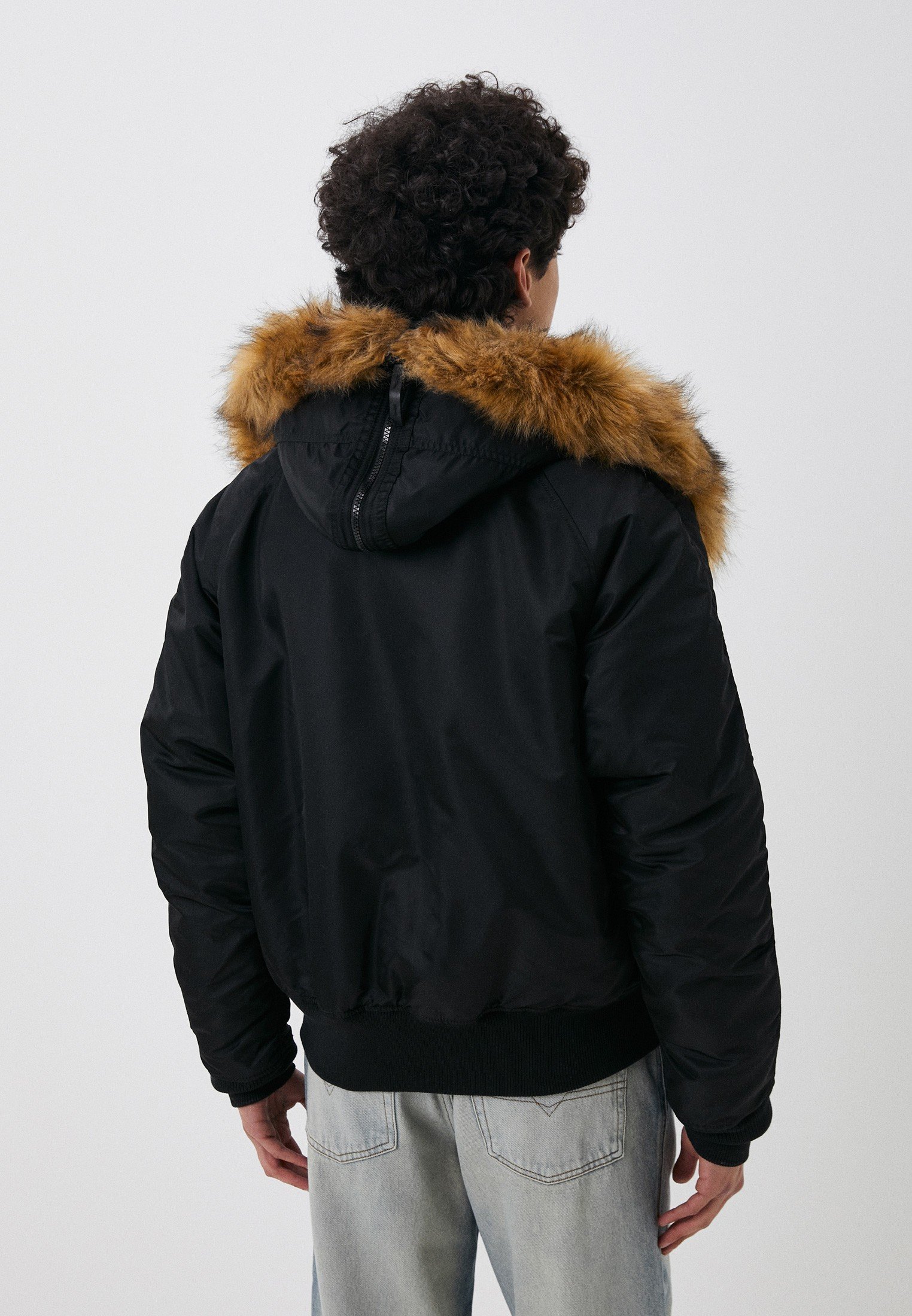 Пуховик Alpha Industries