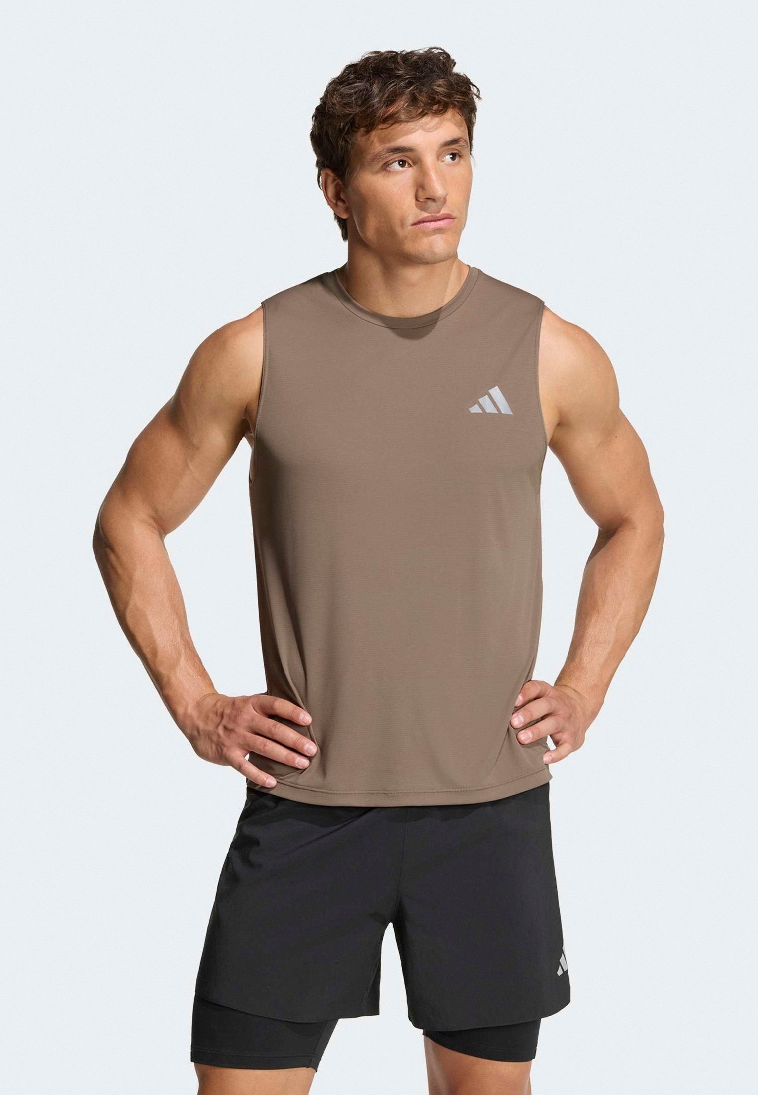 Майка спортивная adidas