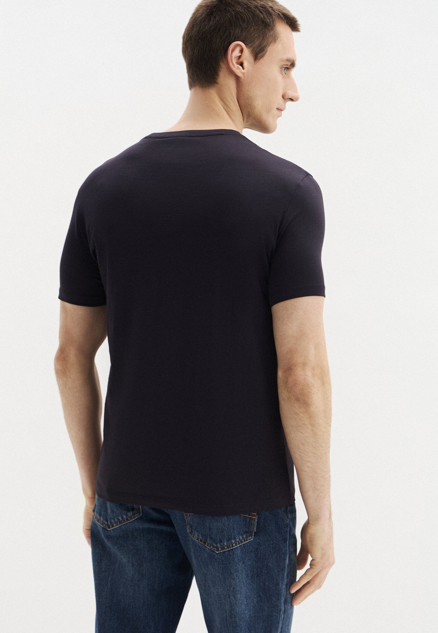 Футболка Armani Exchange