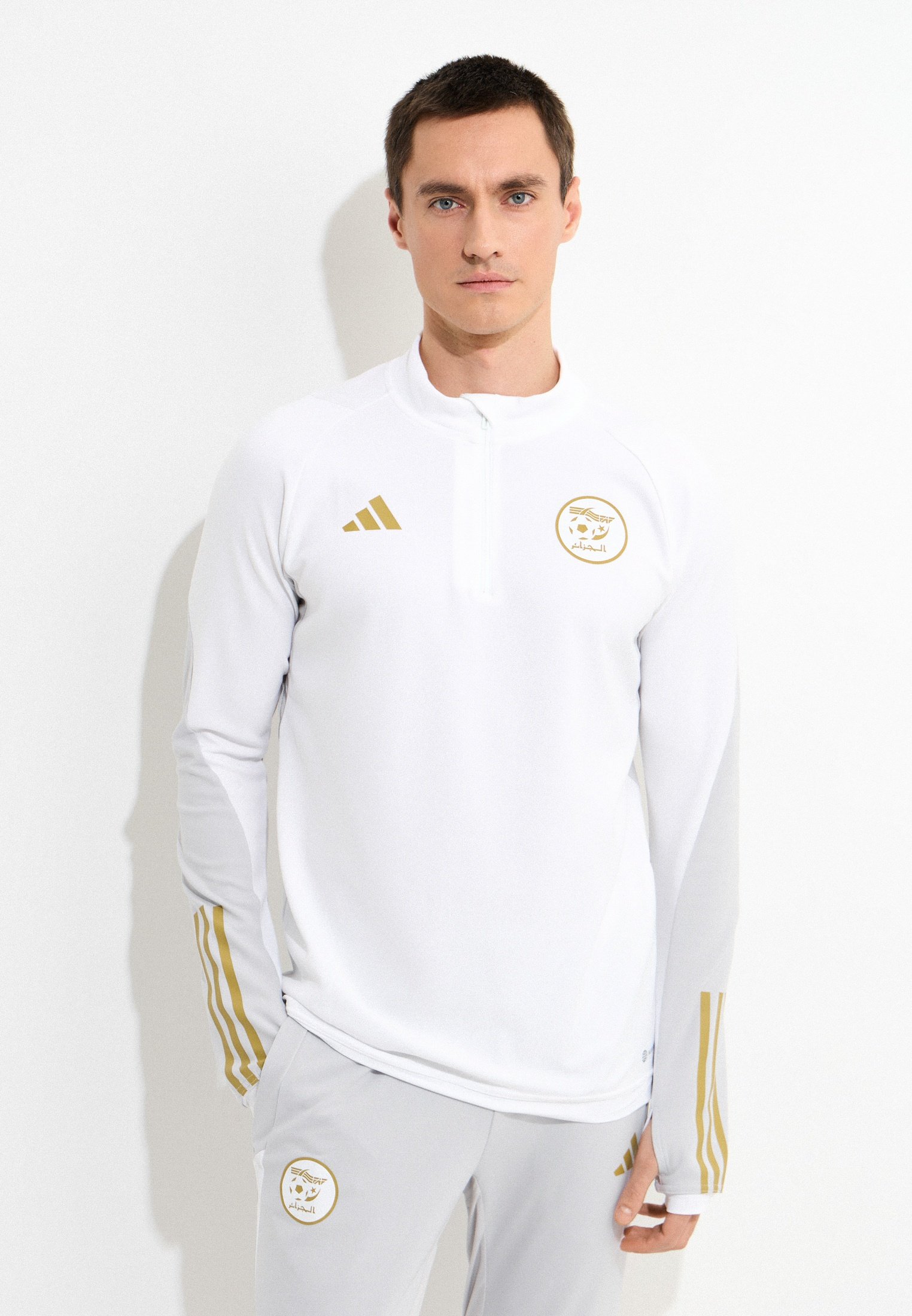 Свитшот adidas