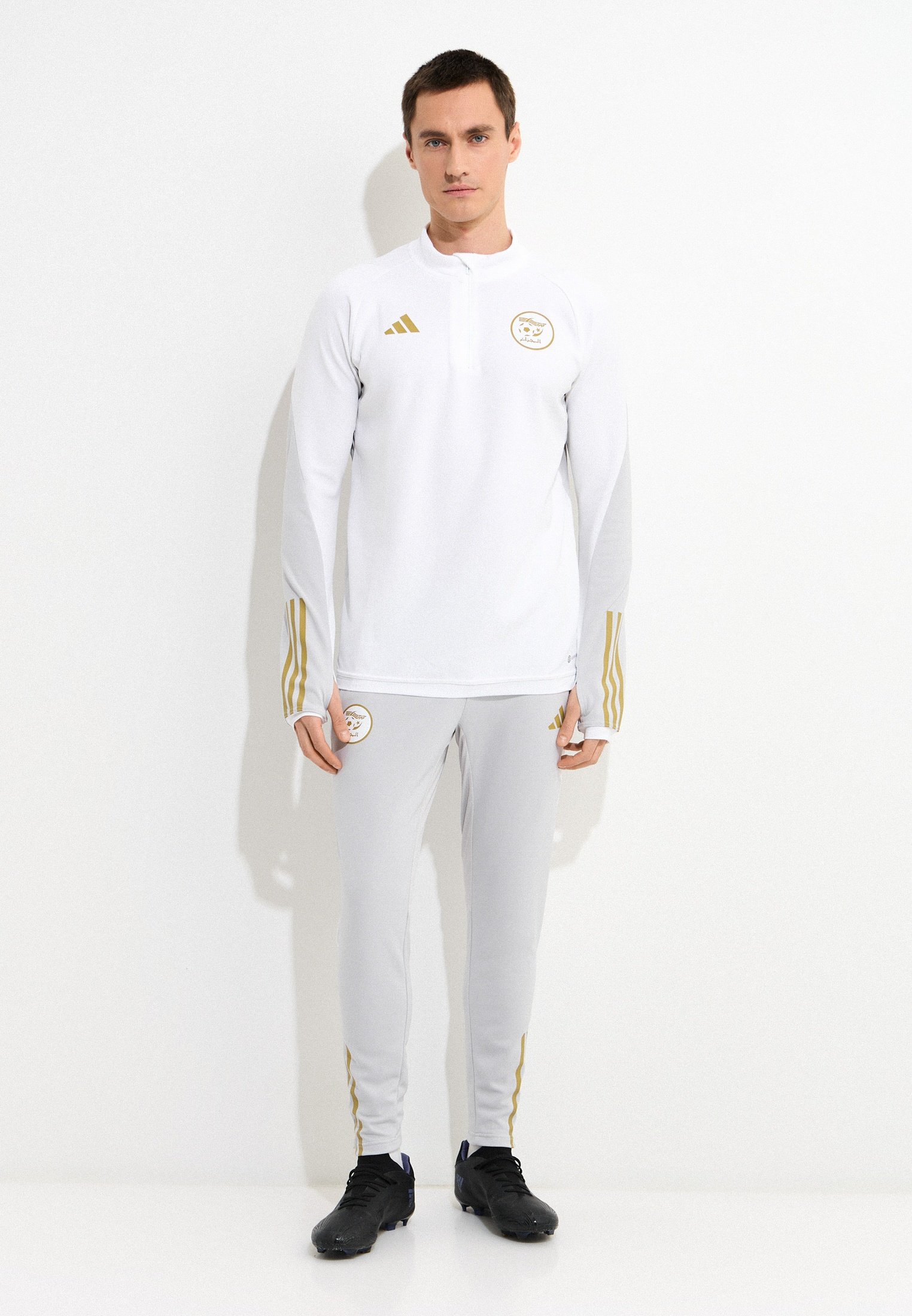 Свитшот adidas