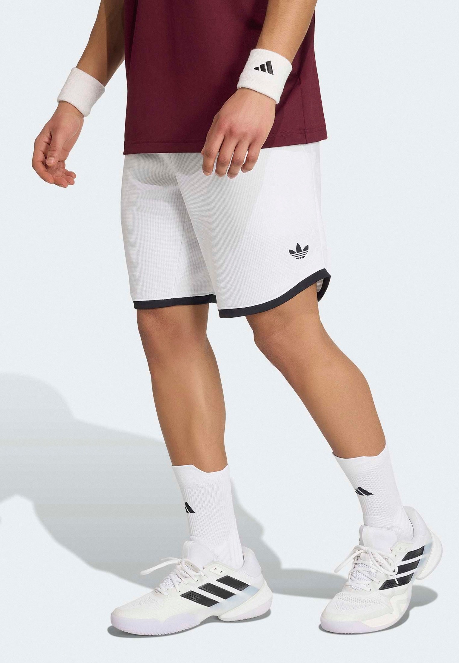 Шорты спортивные adidas