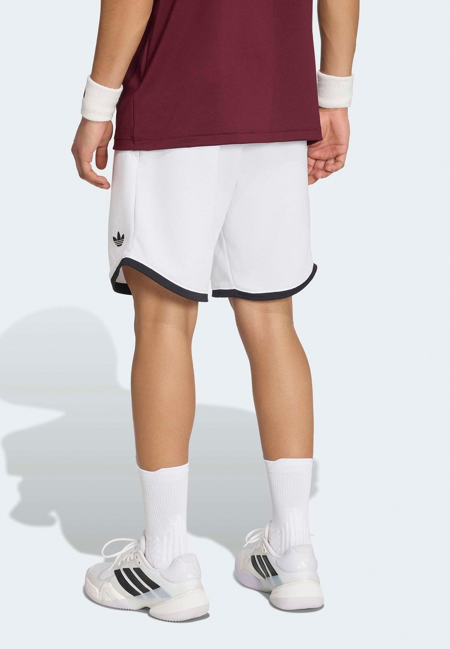 Шорты спортивные adidas