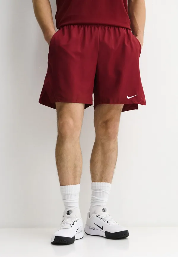 Шорты спортивные Nike