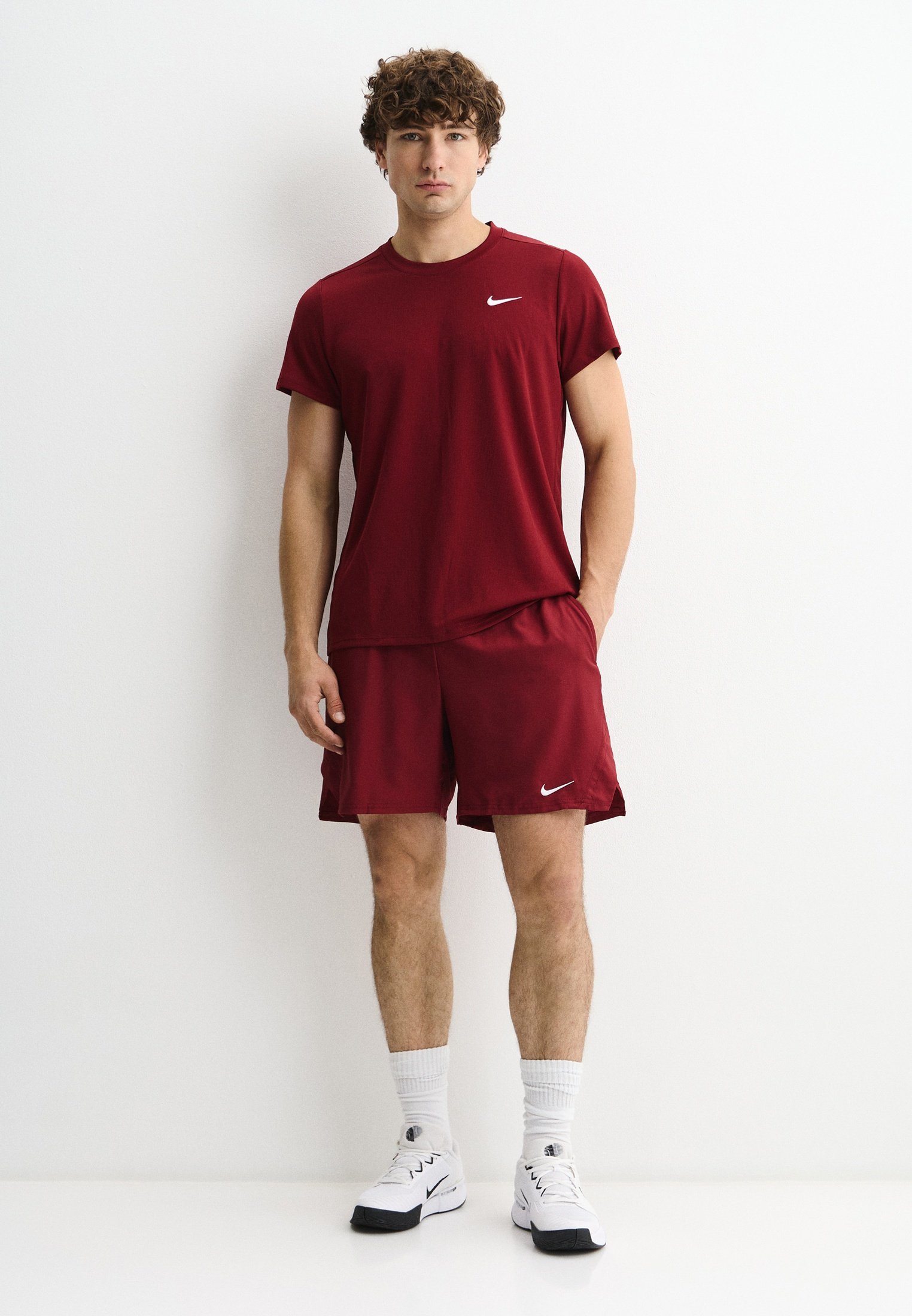 Шорты спортивные Nike