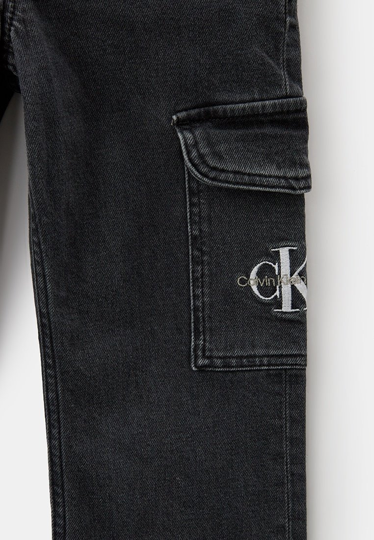 Джинсы Calvin Klein Jeans