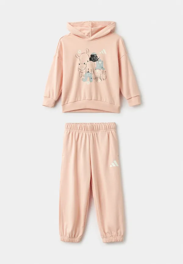 Костюм спортивный adidas