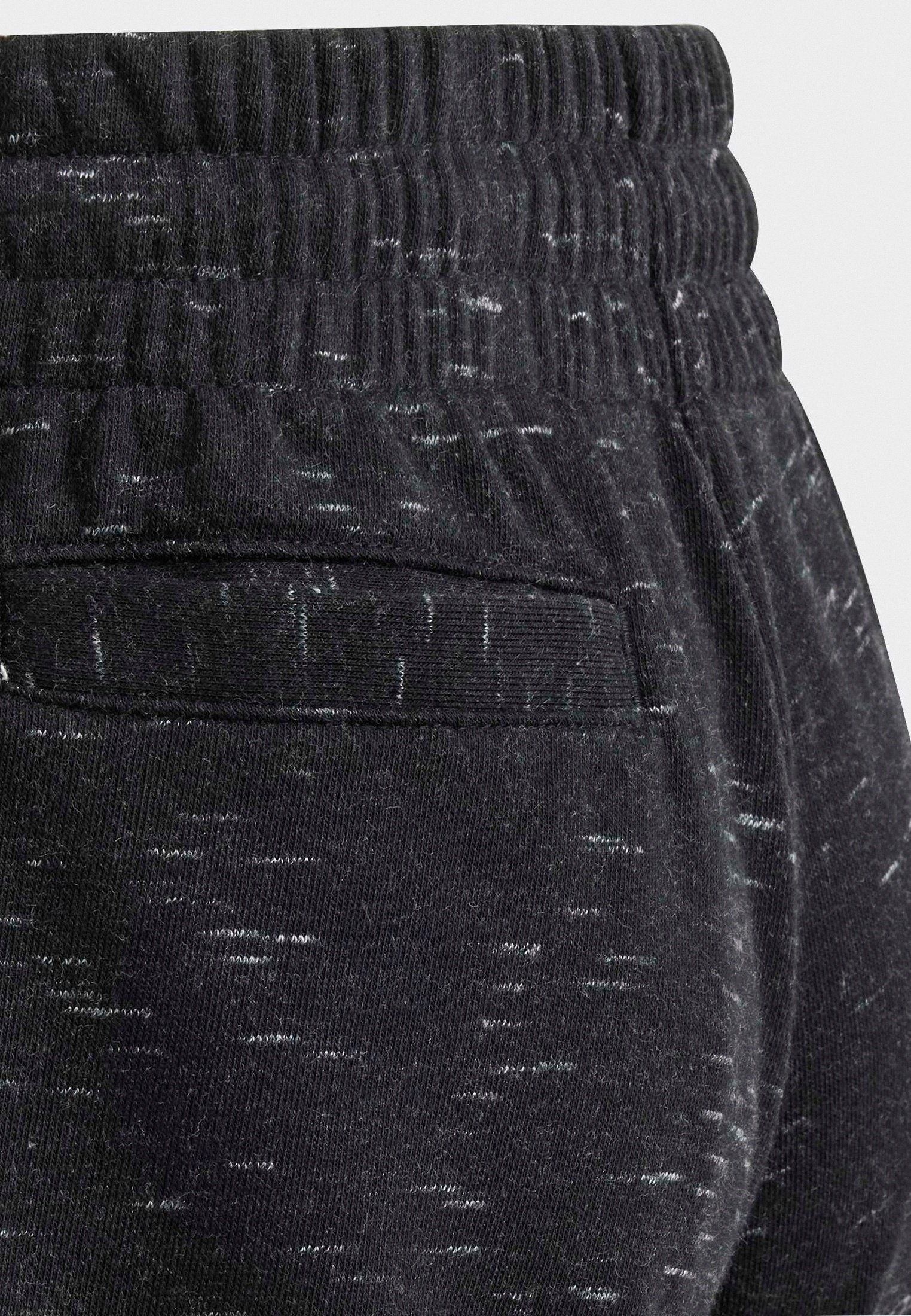 Шорты спортивные adidas