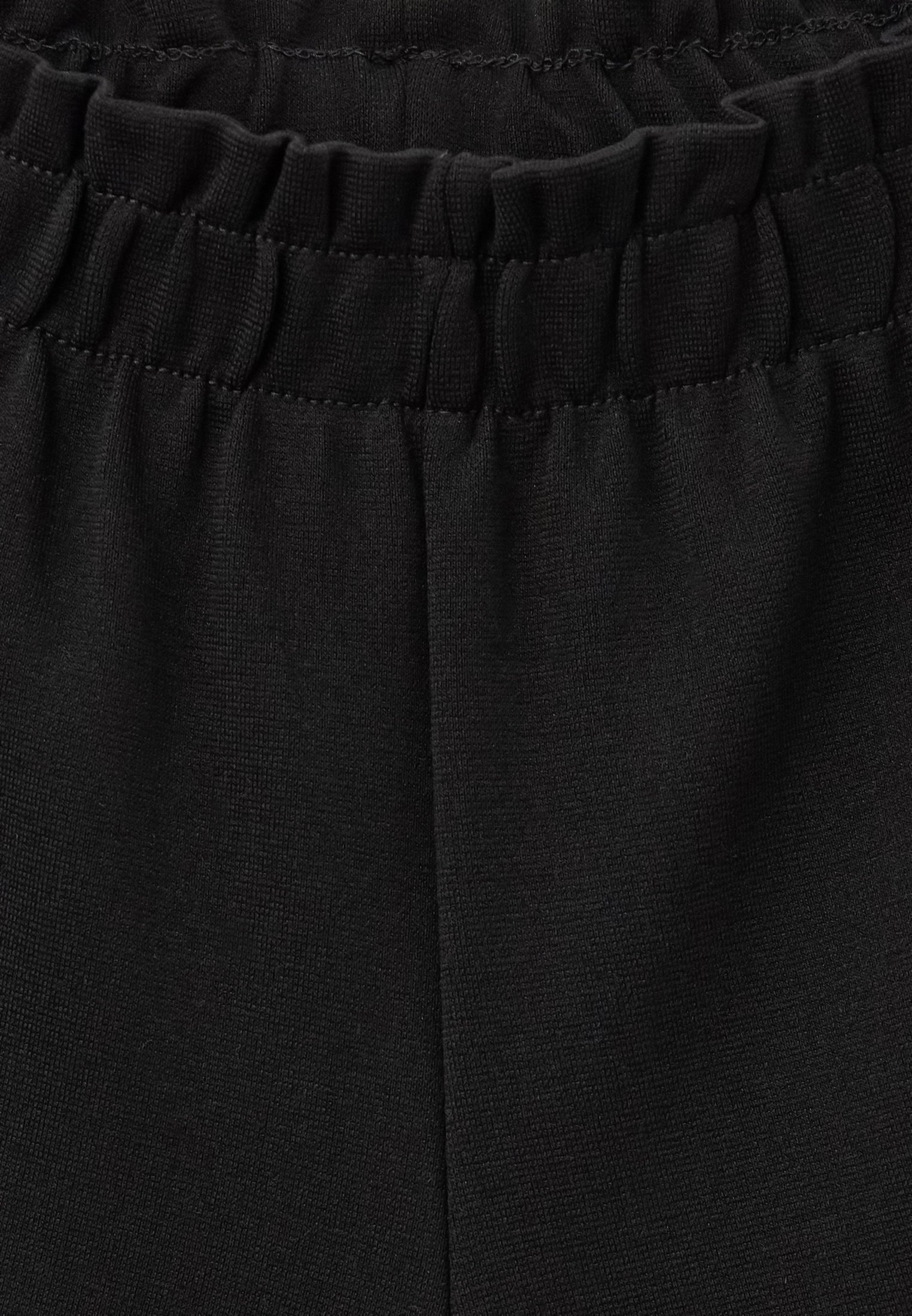 Шорты Tezenis