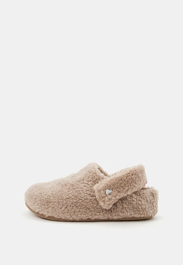 Тапочки Crocs