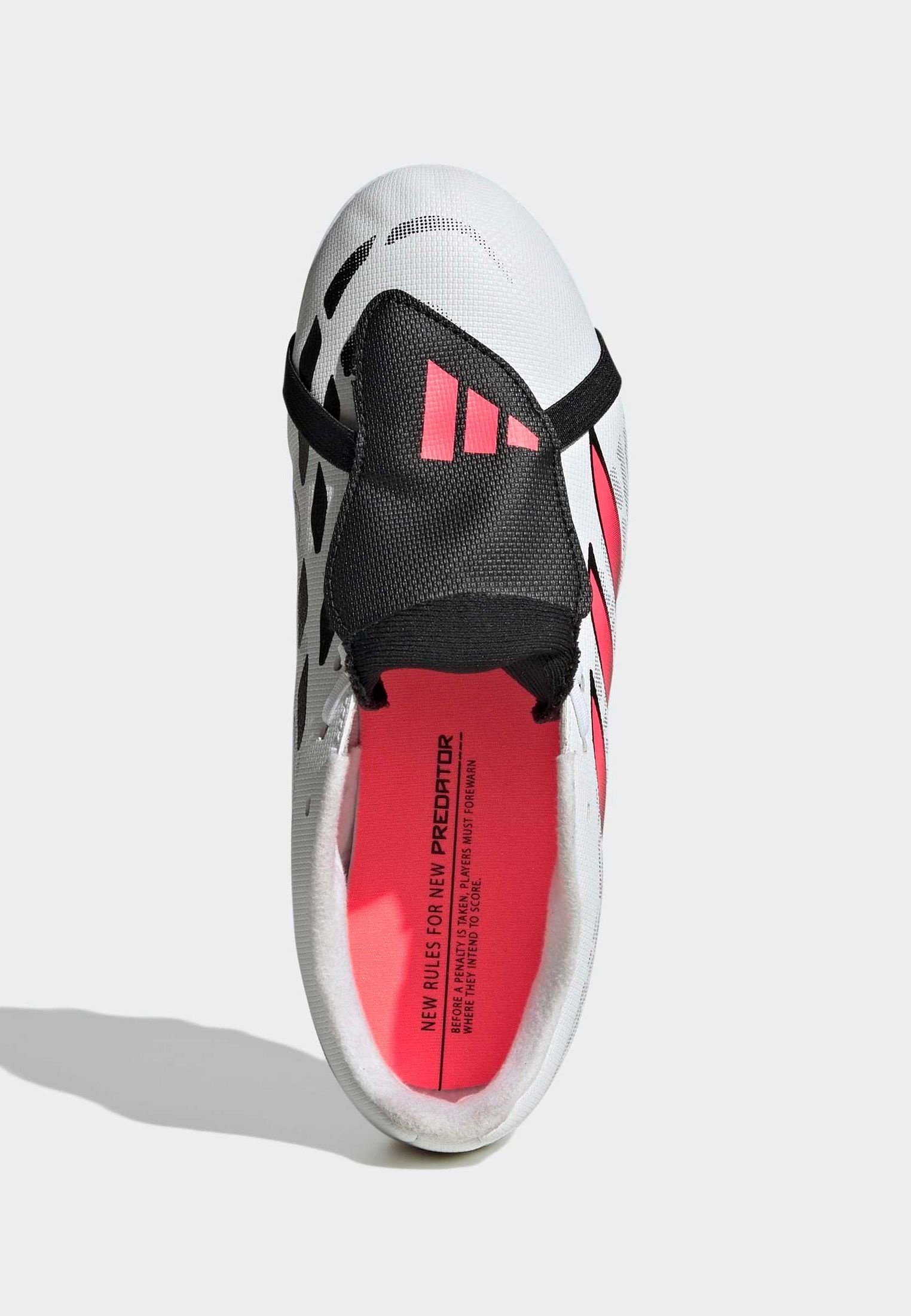 Бутсы adidas