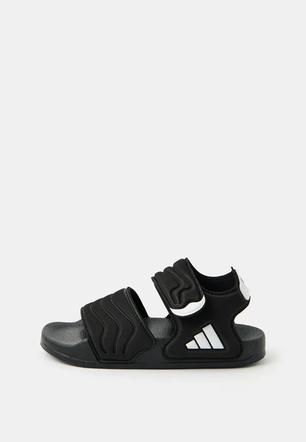 Сандалии adidas