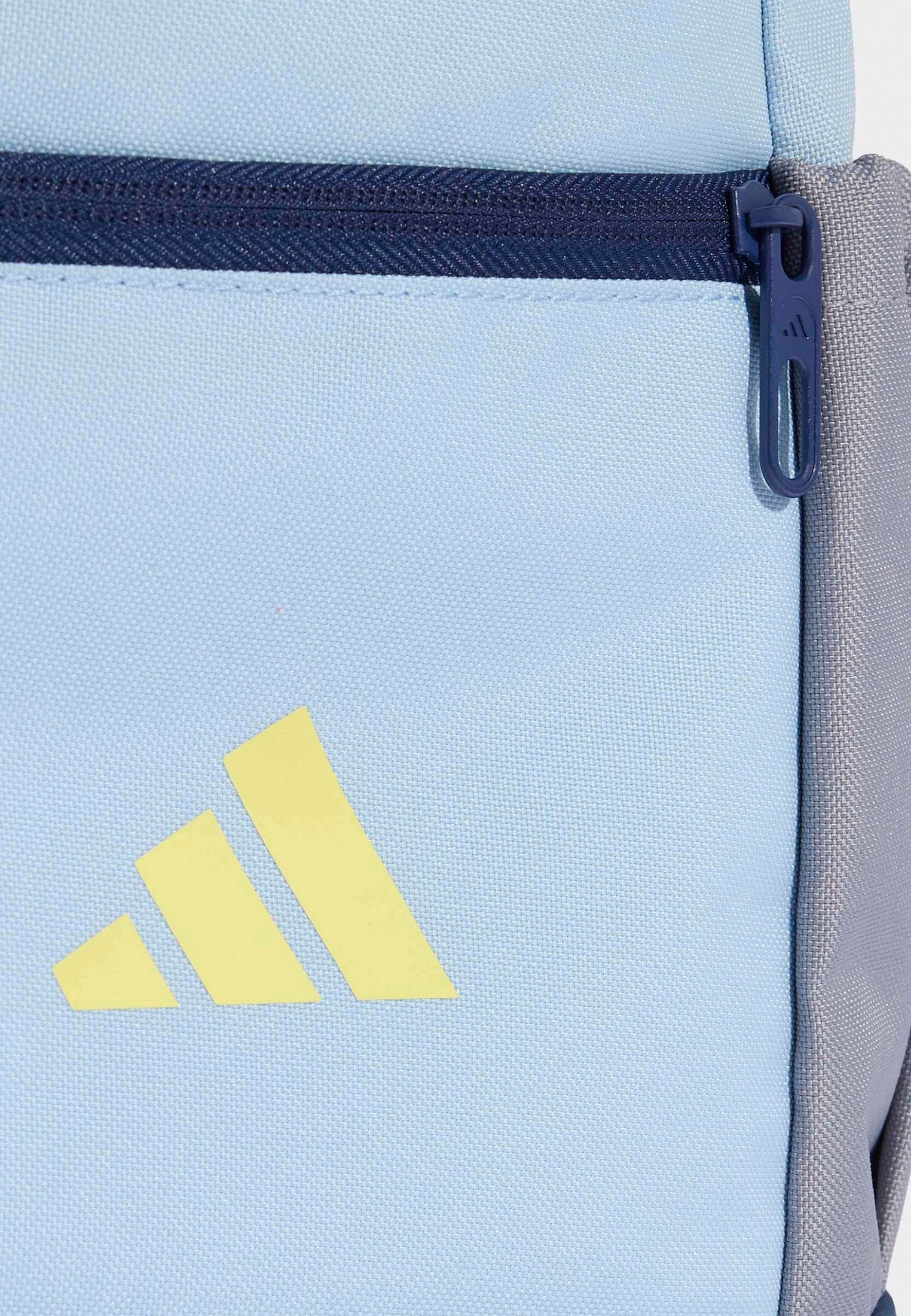 Рюкзак adidas