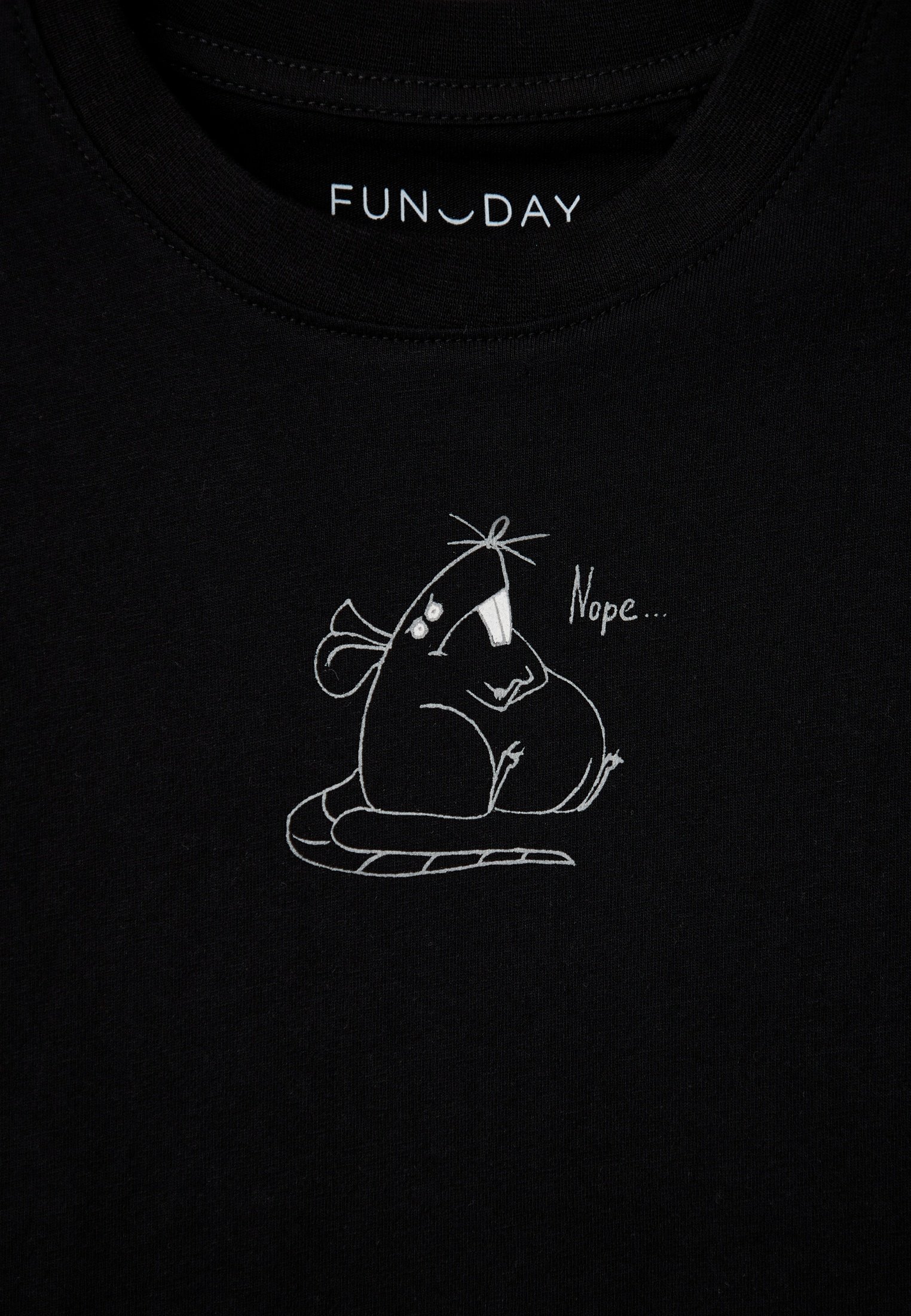 Футболка Funday