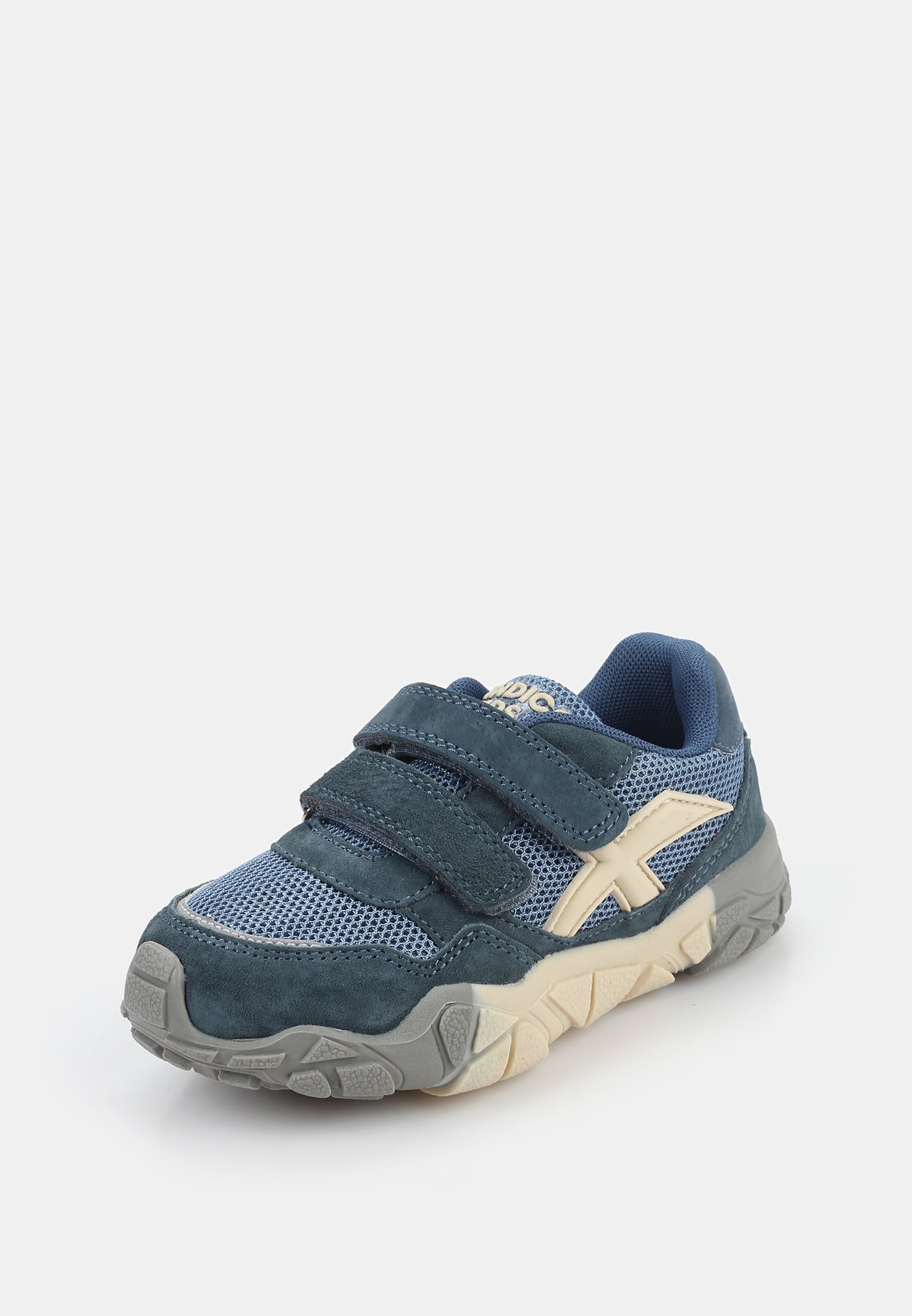 Кроссовки Indigo Kids