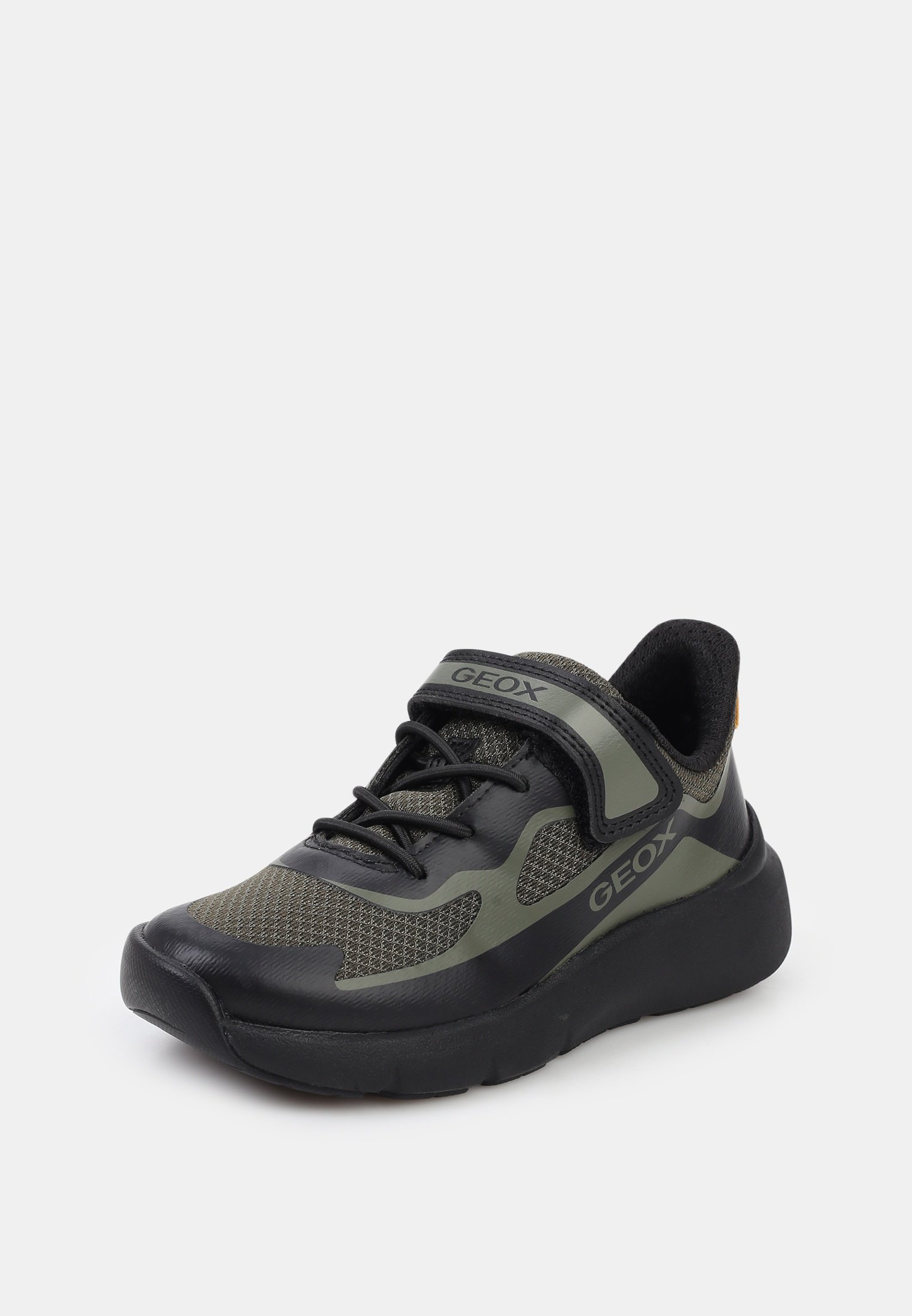 Кроссовки Geox