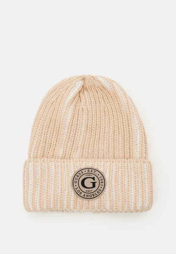 Шапка Guess