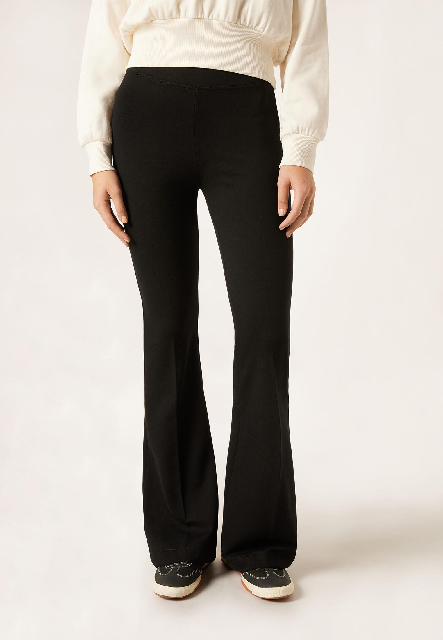 Брюки Calzedonia