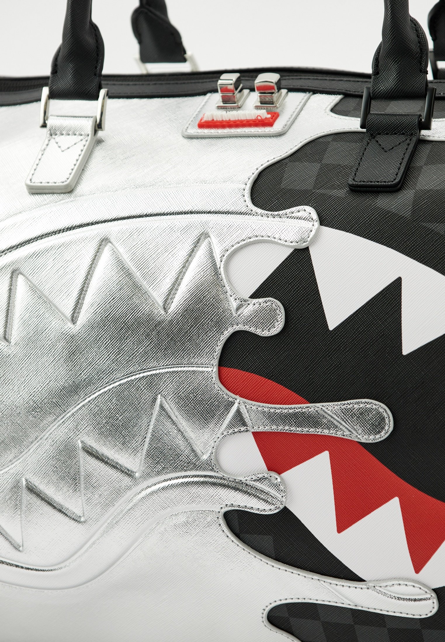 Сумка дорожная Sprayground