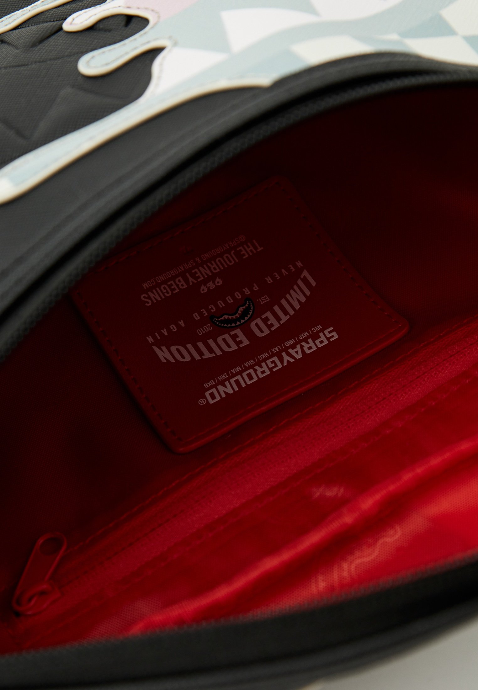 Сумка поясная Sprayground