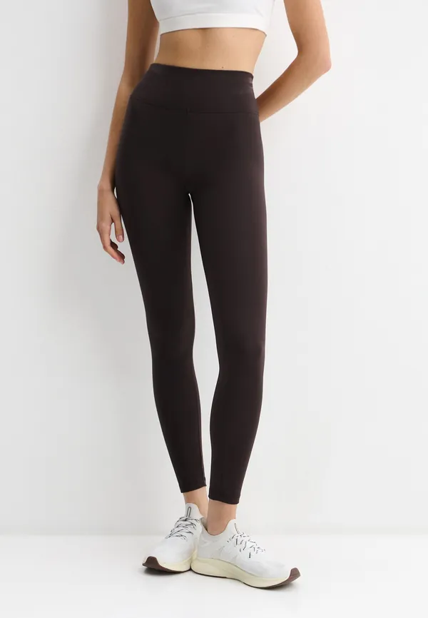 Тайтсы Calzedonia