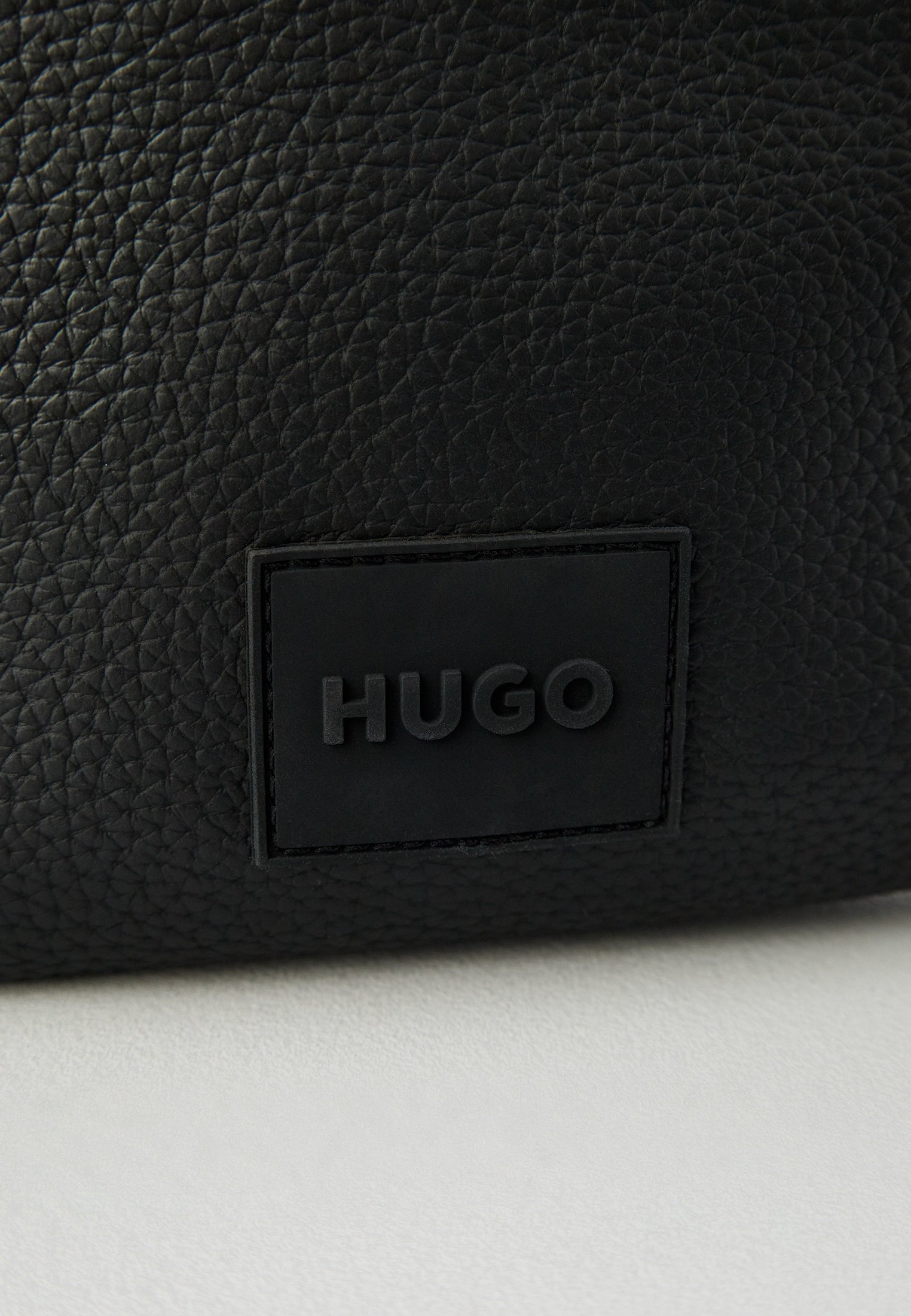 Сумка поясная Hugo