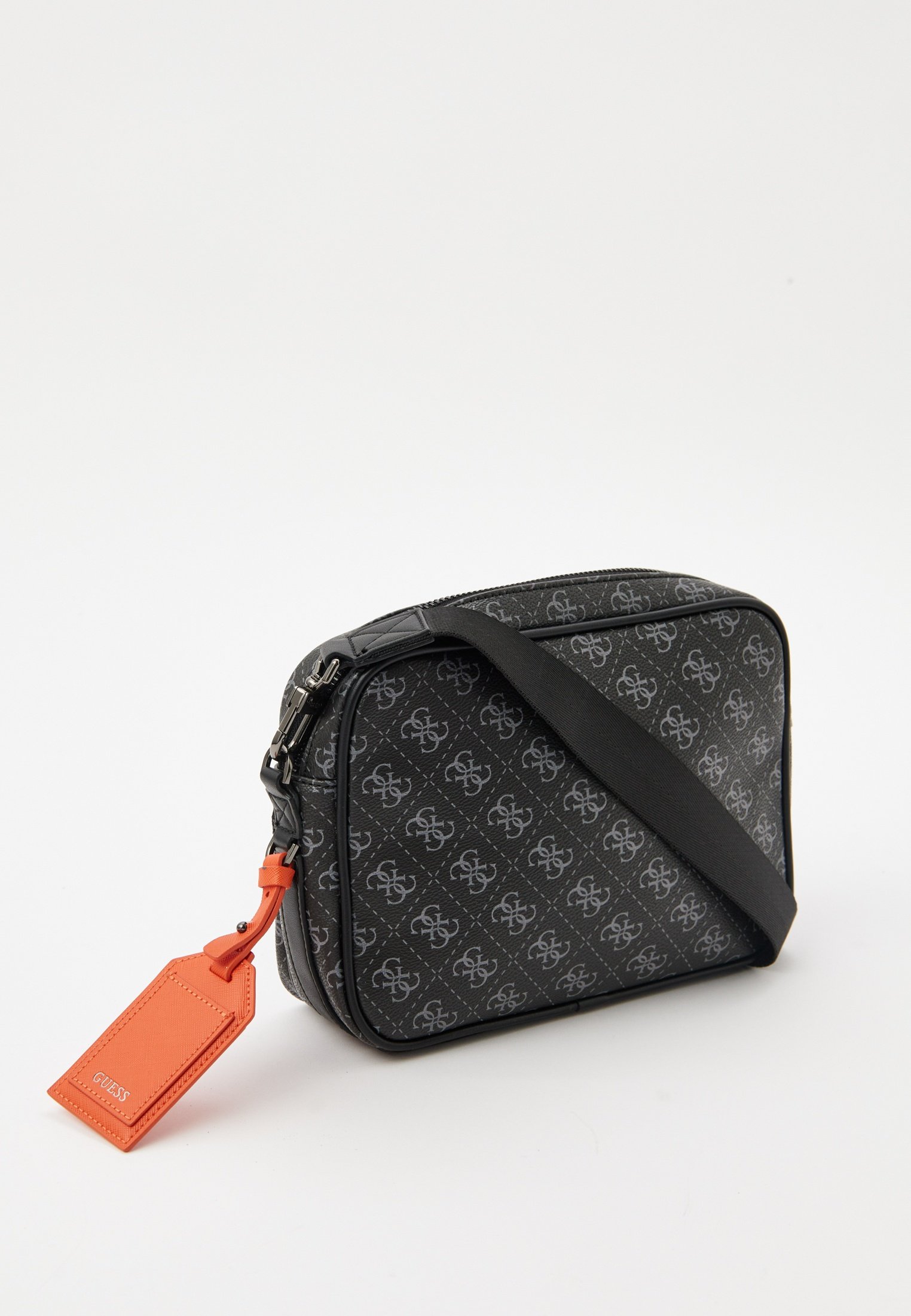 Сумка и брелок Guess