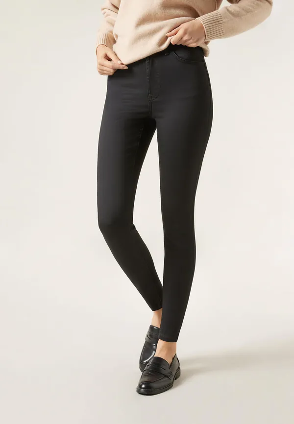 Джинсы Calzedonia